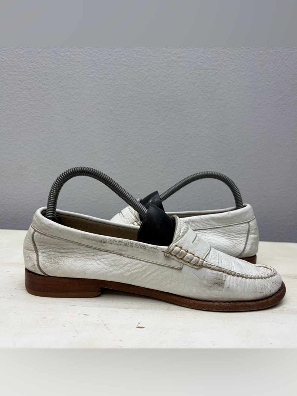 G.H. Bass & Co. Weejuns white leather penny loafers Size 8.5 - Picture 3 of 7